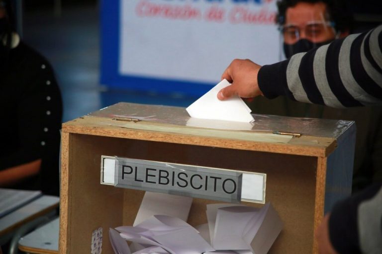 Cartas al Director Voto secreto y presencial Portal de Melipilla