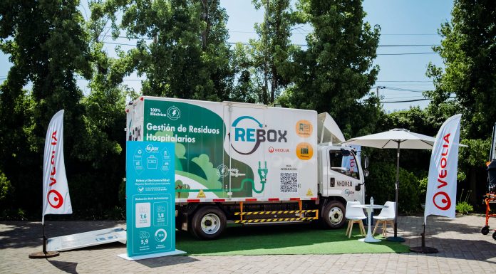 Veolia en Chile pone en marcha camión eléctrico para la recolección de residuos hospitalarios