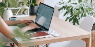 Dirección del Trabajo informa que 150 mil trabajadores laboran en teletrabajo y trabajo a distancia
