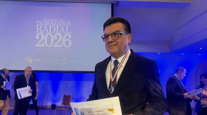 Julio Núñez Núñez: 40 Años de Historia y Pasión por la Radio